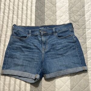Old Navy Women's Denim Roll-Cuff Shorts - Medium Blue